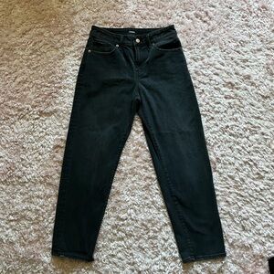 EXPRESS Mid Rise Faded Black Boyfriend Jeans Size 4 Like NEW! 🖤
